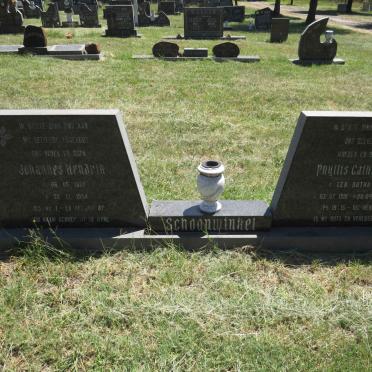 SCHOONWINKEL Johannes Hendrik 1922-1994 & Phyllis Catherine BOTHA 1931-2014