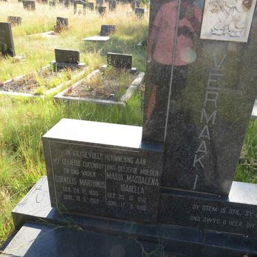 VERMAAK Cornelis Marthinus 1899-1958 & Maria Magdalena Isabella 1910-1996 _1