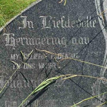 ? Johannes W. 1898-1955 &amp; Helena S. EKSTEEN 1905-