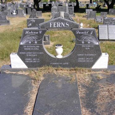 FERNS Daniël J. 1917-1992 &amp; Helena C. JANSEN VAN VUUREN 1907-1986
