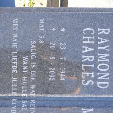 FERREIRA Raymond Charles 1944-2005 &amp; Elsie Getruida Magrietha BOTHA 1945-2006