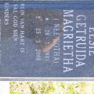 FERREIRA Raymond Charles 1944-2005 &amp; Elsie Getruida Magrietha BOTHA 1945-2006