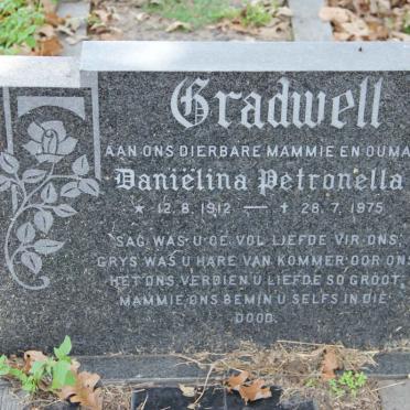 GRADWELL Daniëlina Pertonella 1912-1975
