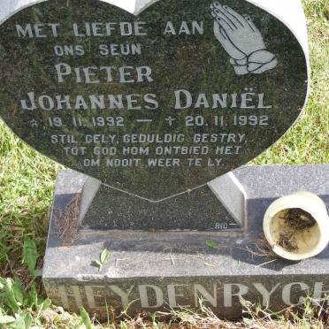 HEYDENRYCH Pieter Johannes Daniël 1992-1992