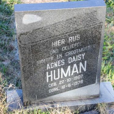 HUMAN Agnes Daisy 1907-1978