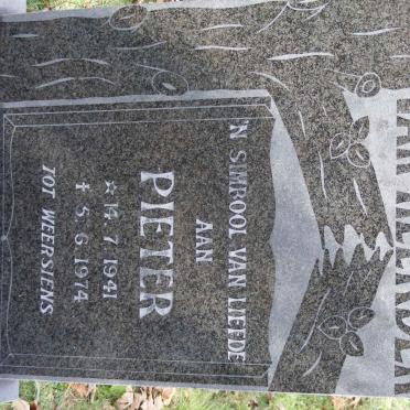 HEERDEN Pieter, van 1941-1974