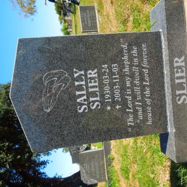 SLIER Sally 1930-2003