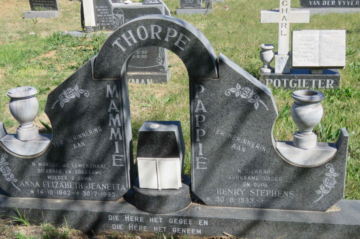 THORPE Henry Stephens 1933- & Anna Elizabeth Jeanetta 1942-1993