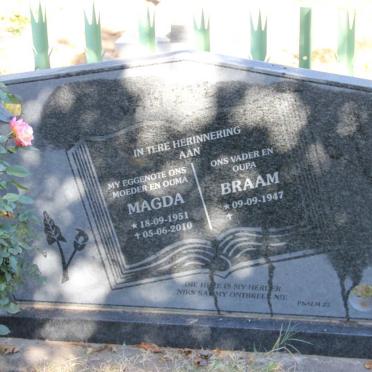 ZYL Braam, van 1947- &amp; Magda 1951-2010