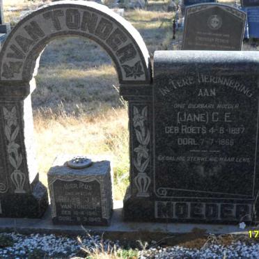 TONDER C.E., van nee ROETS 1897-1966 :: VAN TONDER Renier J.N. 1941-1943