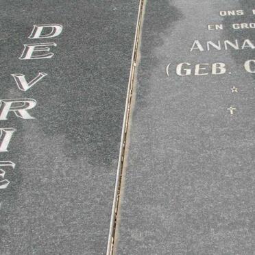 VRIES Anna Maria, de nee CONRADIE 1916-