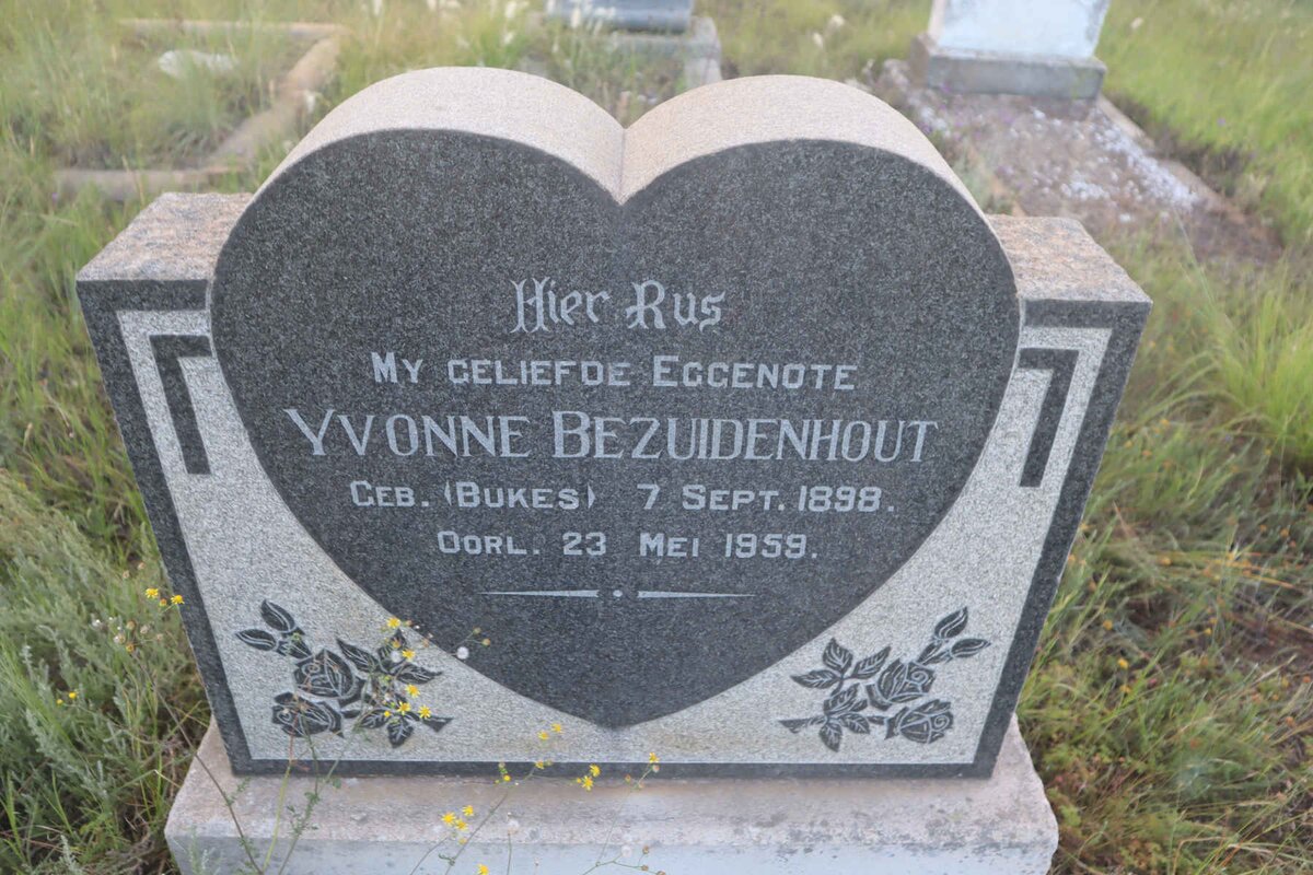 BEZUIDENHOUT Yvonne nee BUKES 1898-1959