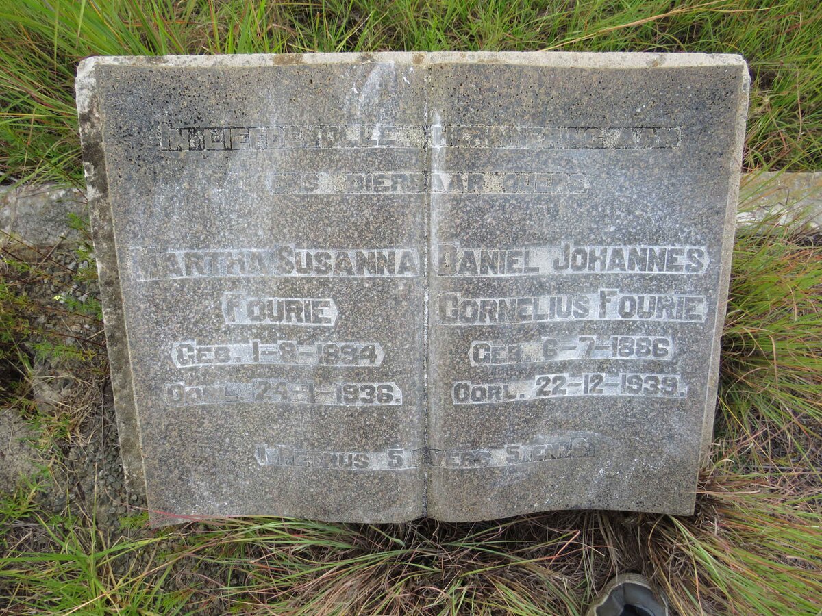 FOURIE Daniel Johannes Cornelius 1886-1939 & Martha Susanna 1894-1936