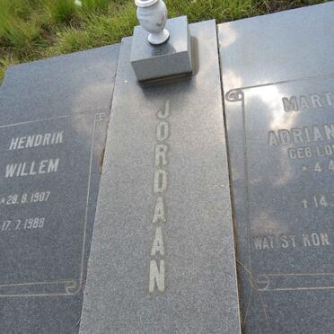 JORDAAN Hendrik Willem 1907-1988 & Martha Adriana M.R. LOURENS 1915-1985 _1