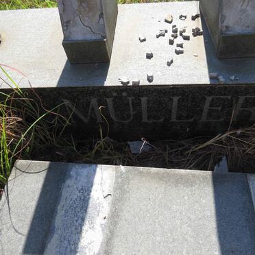 MULLER Stephen A. 1906-1981 & Cornelia M. 1914-2005 _2