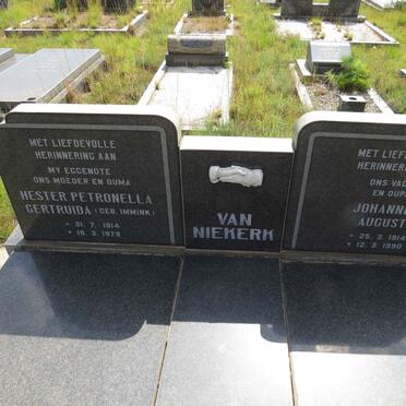 NIEKERK Johannes August, van 1914-1990 & Hester Petronella Gertruida IMMINK 1914-1979 