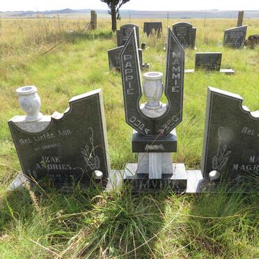 OLIVIER Izak Andries 1917-1993 & Maria Magrietha 1928-1997 _1