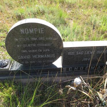 SCHOEMAN David Hermanus 1920-2000 & Johanna Maria PRINSLOO 1924-2003 _1