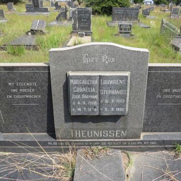 THEUNISSEN Louwrens Stephanus 1905-1980 & Margaretha Cornelia SNYMAN 1906-1974