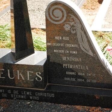 BEUKES Hendrika Petronella 1934-1994