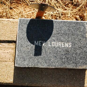 LOURENS Mev.