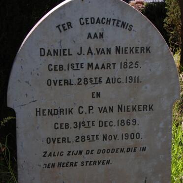 NIEKERK Daniel J.A., van 1825-1911 :: VAN NIEKERK Hendrik C.P. 1869-1900