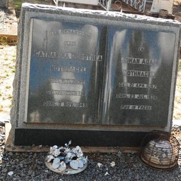 NOTHNAGEL Johan Adam 1867-1938 &amp; Catharina Dorothea V.D. NEST 18?8-1949