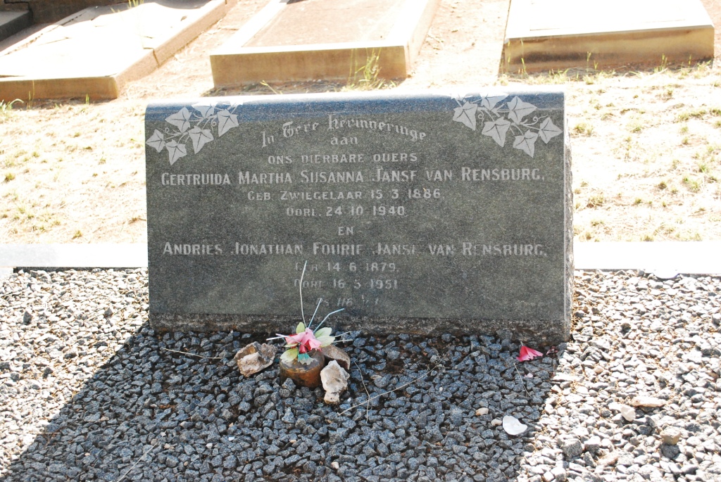 RENSBURG Andries Jonathan Fourie, Janse van 1879-1951 & Gertruida Martha Susanna ZWIEGELAAR 1886-1940