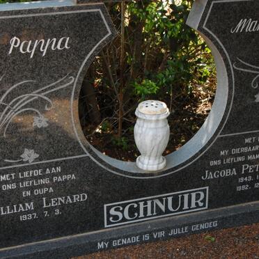 SCHNUIR William Lenard 1937-  &amp; Jacoba Petronella 1943-1992