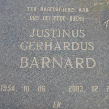BARNARD Justinus Gerhardus 1954-2003 &amp; Igena Johanna 1955-2003