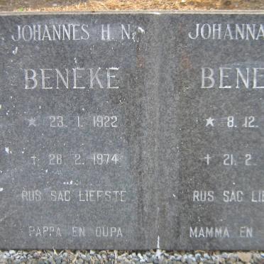 BENEKE Johannes H.N. 1922-1974 &amp; Johanna C.M. 1927-1990