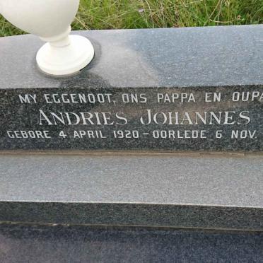 PYPER Andries Johannes 1920-1985 &amp; Regina Dorathea Danielina Joachimina HAASBROEK 1934-1998