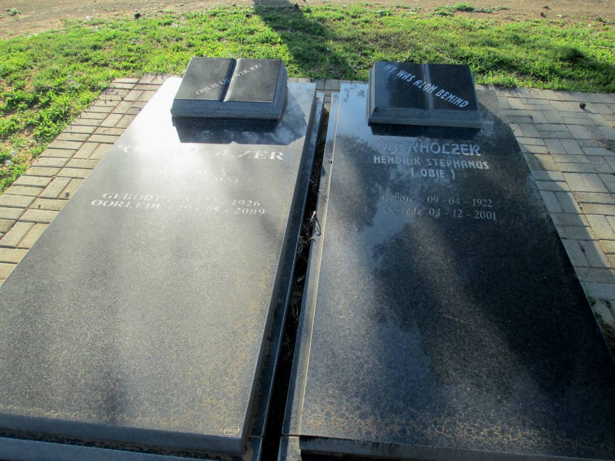 OBERHOLZER Hendrik Stephanus 1922-2001 & Sheila GOUWS 1926-2009