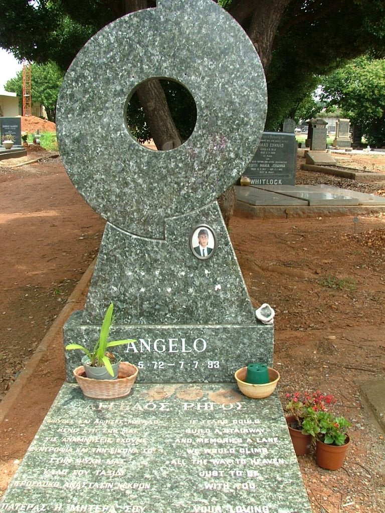 ? Angelos 1972-1993
