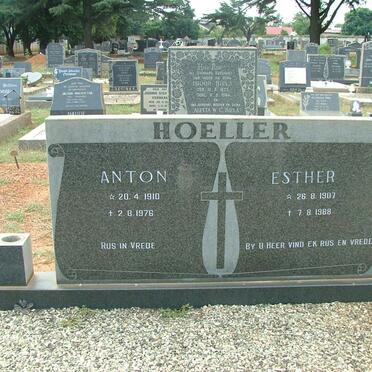 HOELLER Anton 1910-1976 &amp; Esther 1907-1988