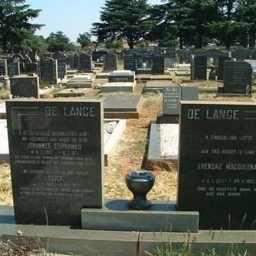 LANGE Johannes Stephanus 1907-1971 &amp; Erenski Magdalena 1913-1985 :: DE LANGE Ester 1957-1971