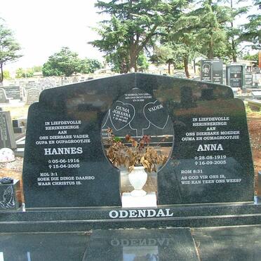 ODENDAL Hannes 1916-2005 &amp; Anna 1919-2005