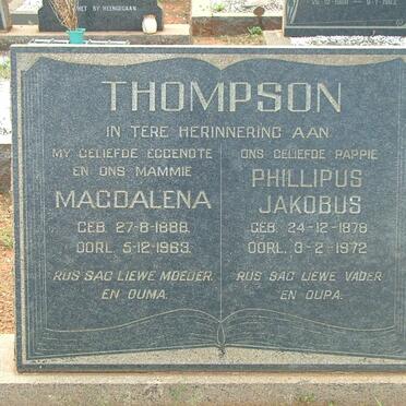 THOMPSON Phillipus Jakobus 1878-1972 &amp; Magdalena 1888-1963