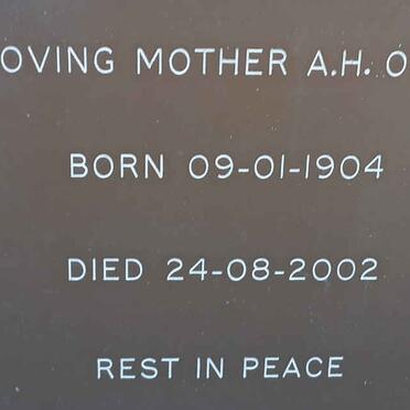 OTTO A.H. 1904-2002