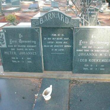 BARNARD Pieter Johannes 1912-1966 &amp; Johanna M.S.P. KOEKEMOER 1911-1990