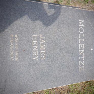 MOLLENTZE James Henry 1926-2003 &amp; Hendrina Magdelena 1933-2012
