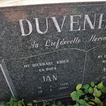 DUVENHAGE Jan 1920-2004 &amp; Marie 1920-2000