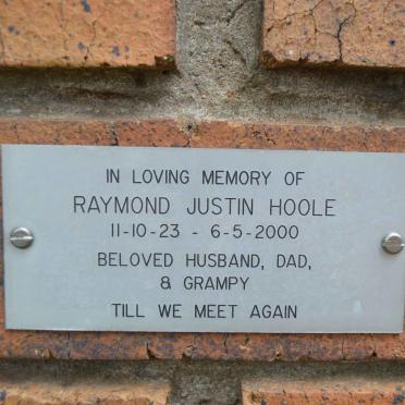 HOOLE Raymond Justin 1923-2000