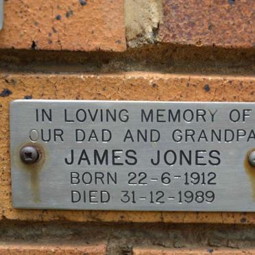 J - Vanne :: Surnames - J