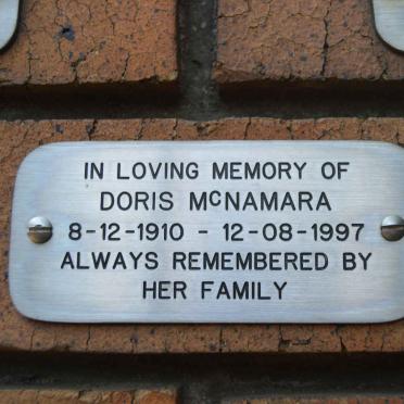 McNAMARA Doris 1910-1997