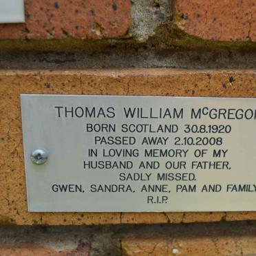 McGREGOR Thomas William 1920-2008