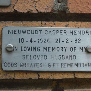 NIEUWOUDT Casper Hendrik 1926-1982