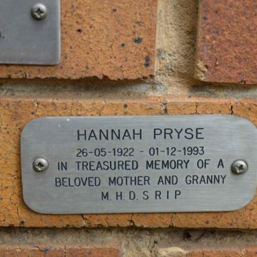 PRYSE Hannah 1922-1993