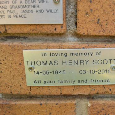 SCOTT Thomas Henry 1945-2011
