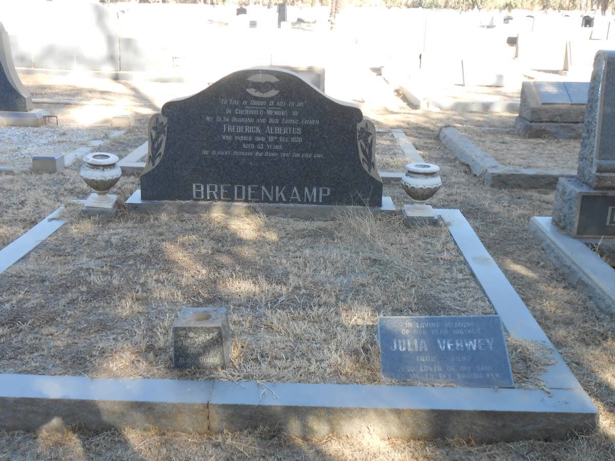 BREDENKAMP Frederick Albertus -1950 :: VERWEY Julia 1902-19?7